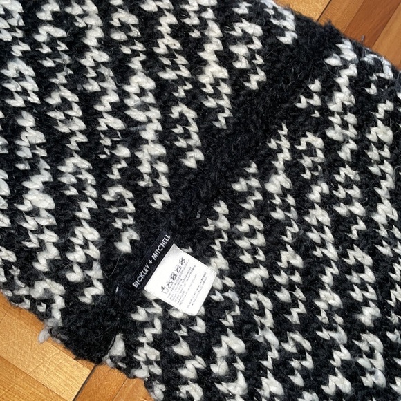 Bickley + Mitchell | black and white Knit Infinity Scarf - Picture 3 of 4